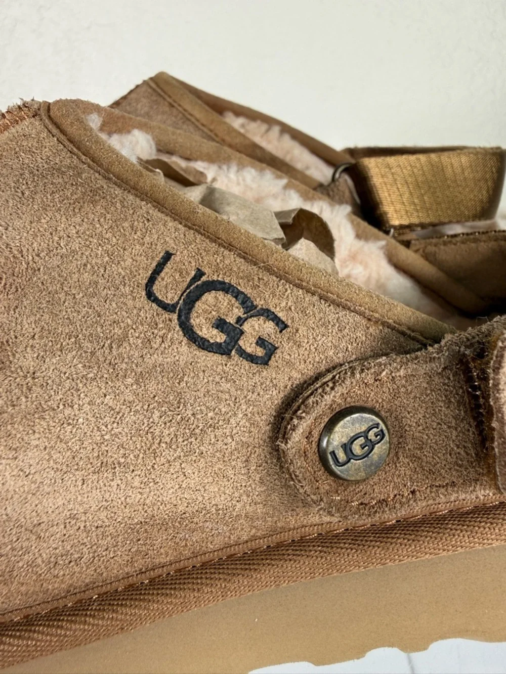 UGG Lanah Chestnut Suede Leather Platform Clogs Mules Fur Lined Slippers Size 9 - Picture 2 of 13